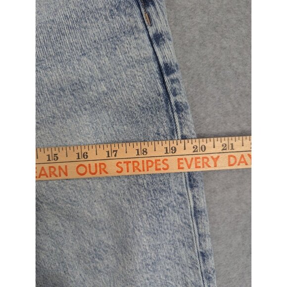 American Eagle Jeans Womens Size 6 Blue Mom Straight Distressed Whiskers Casual - Picture 7 of 16